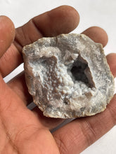 Load image into Gallery viewer, Bag of Geodes (crack your own)