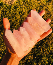 Load image into Gallery viewer, Rose Quartz Tower