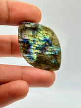 Load image into Gallery viewer, Labradorite Cabochons