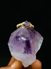 Load image into Gallery viewer, Amethyst “star” ring