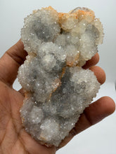 Load image into Gallery viewer, Druzy Stalactite Quartz flower
