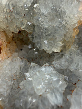 Load image into Gallery viewer, Druzy Stalactite Quartz flower