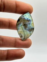 Load image into Gallery viewer, Labradorite Cabochons