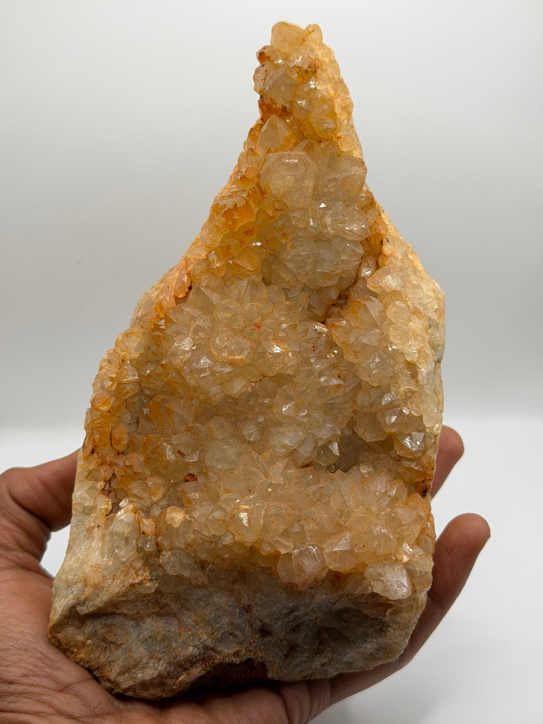 Large Quartz Cluster