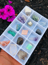 Load image into Gallery viewer, 15 piece Chakra Aligning Mineral Set