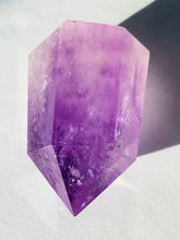 Load image into Gallery viewer, Amethyst Tower mini