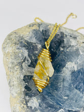 Load image into Gallery viewer, Golden Healer Quartz necklace