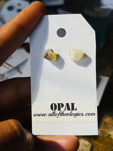 Opal Earring studs