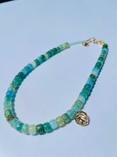 Load image into Gallery viewer, Dyed Quartz Gemstone Choker
