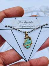 Load image into Gallery viewer, Blue Apatite Necklace