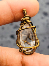 Load image into Gallery viewer, Clear Quartz Pendant