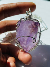 Load image into Gallery viewer, Amethyst crystal tower necklace