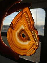 Load image into Gallery viewer, Druzy Banded Agate Slice