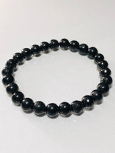 Load image into Gallery viewer, Natural Shungite Bracelet