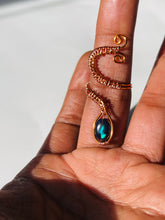 Load image into Gallery viewer, Black Opal Serpent Ring